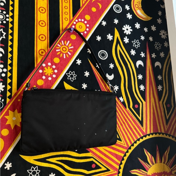 Authentic Prada - Picture 3 of 7